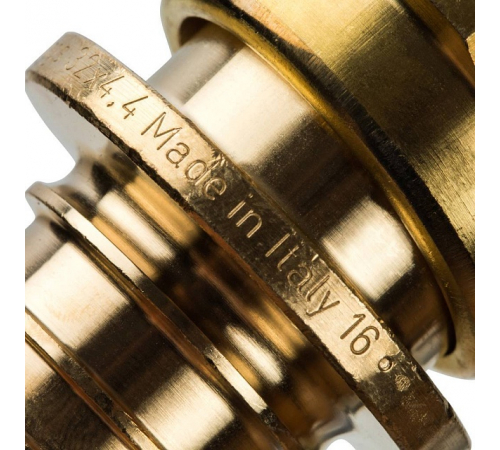 Переходник с накидной гайкой Stout 32xG 1, SFA-0019-003210